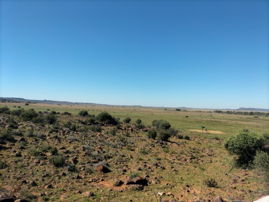 4 Bedroom Property for Sale in Bloemfontein Rural Free State